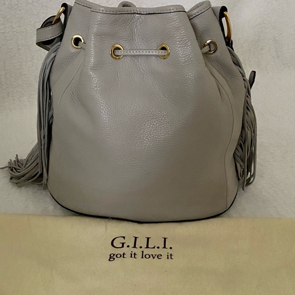 🌸 G.I.L.I. Genuine Leather Bucket Bag 🌸 - Picture 2 of 6